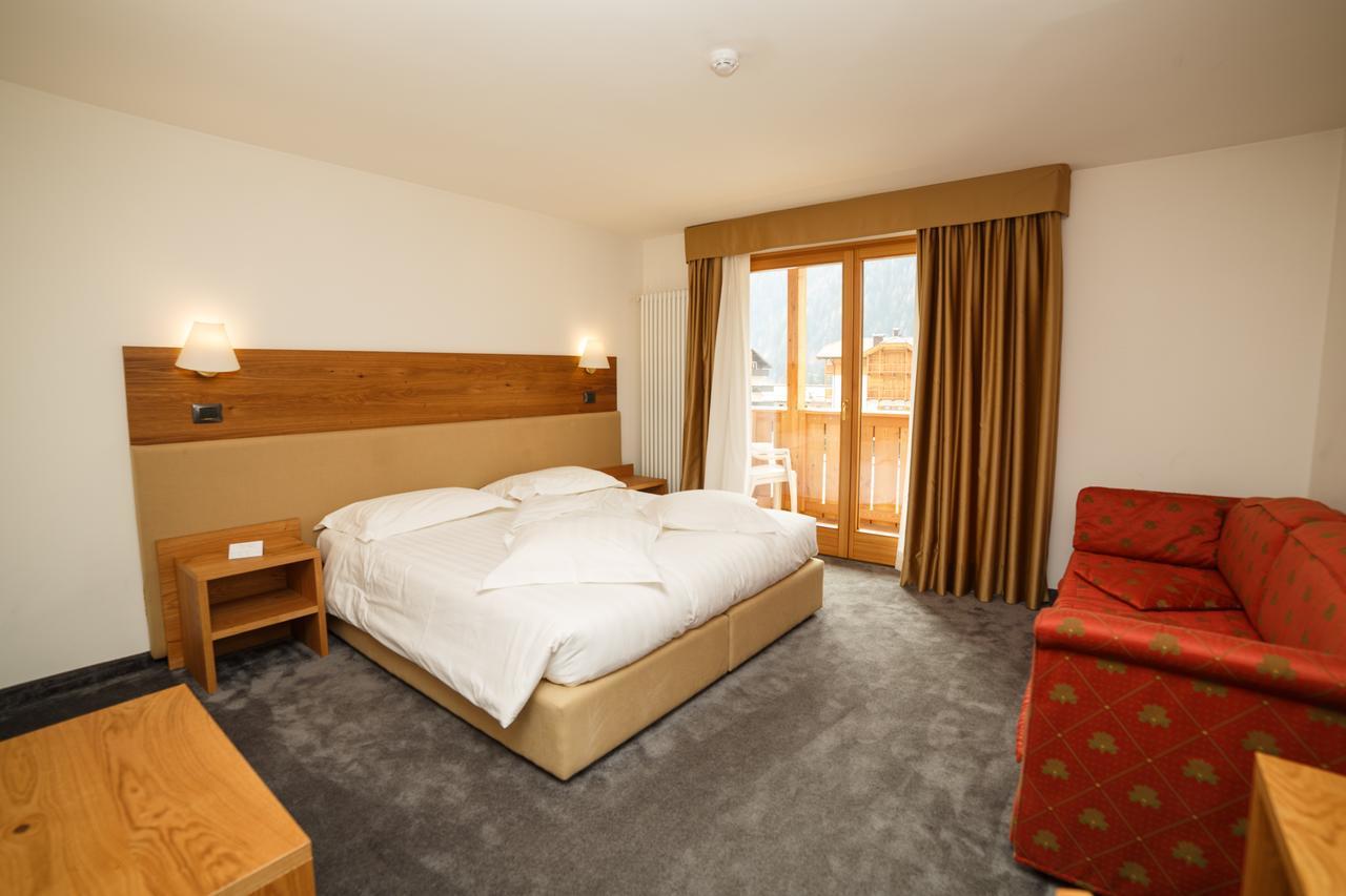 Olympic Regina Hotel ปินโซโล ภายนอก รูปภาพ